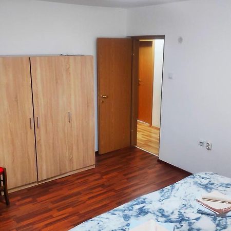 Vongola Apartment Rijeka Exterior photo