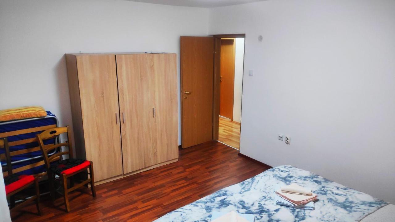 Vongola Apartment Rijeka Exterior photo